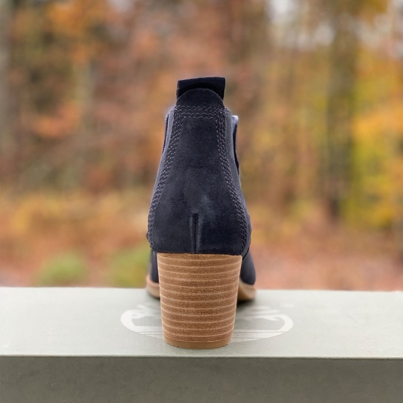 heeled timberland style boots